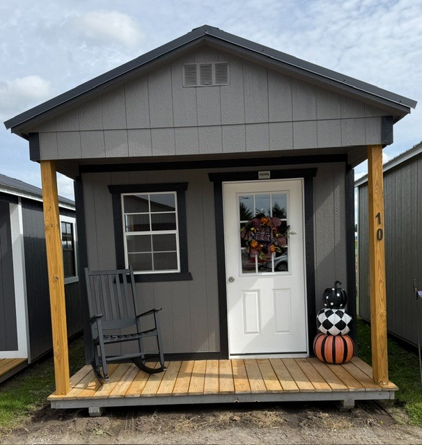 Utility Playhouse - 10x20